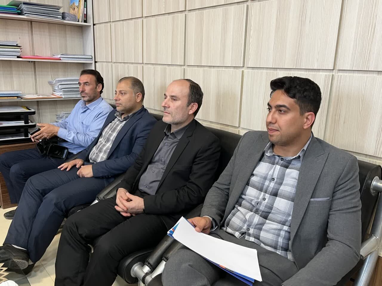 بازدید آیت الله اعرافی از شهرک صنعتی برتر ایران بازدید آیت الله اعرافی از شهرک صنعتی برتر ایران