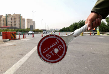 اصابت پرتابه به آزادراه تهران-قم و انسداد مقطعی مسیر