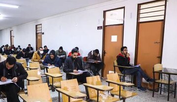 اصلاح دفترچه آزمون استخدامی آموزش و پرورش/ سربازان و طلاب امکان ثبتنام در آزمون دارند؟