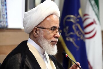 با وجود تنوع مذاهب در کرمانشاه هیچ‌گونه تشتت و تفرقه‌ای وجود ندارد