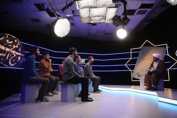 بازخوانی نامههای امام (ره)