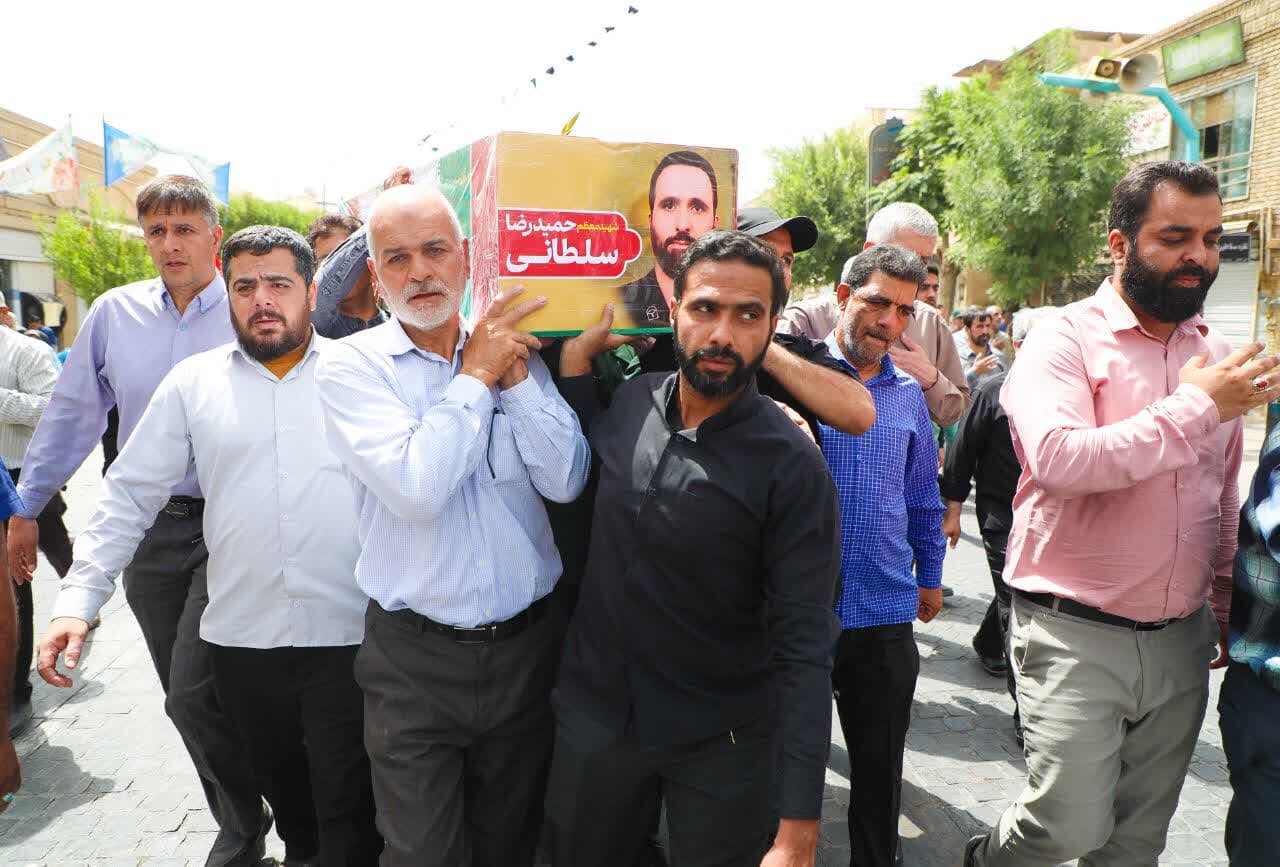 برگزاری مراسم تشییع شهدای حمله رژیم صهیونیستی به یزد