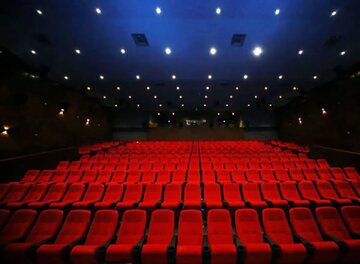 بلیت سینماها تا پایان دهه اول محرم در اصفهان «نیم‌بها» است