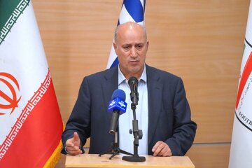 تاج در جمع ملیپوشان: نگران حضور تیم ملی در جام جهانی نباشید