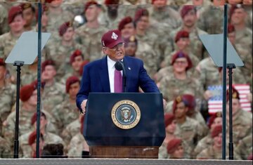 ترامپ با اجرای یک رژه نظامی:به عنوان فرمانده کل قوا،من اجازه نمیدهم چنین اتفاقی بیفتد/شنبه روز بزرگی در واشنگتندیسی خواهد بود/تصاویر