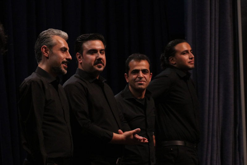 تصاویر | اجرای کنسرت زنده‌ی «حصار» در سالن تئاتر شهر سمنان