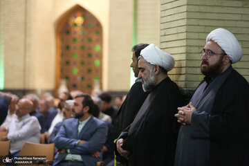 تصاویر حضور ظریف و عراقچی در یک مراسم/ دختر امام هم بود/ معاون روحانی همنشین وزیر خارجه شد