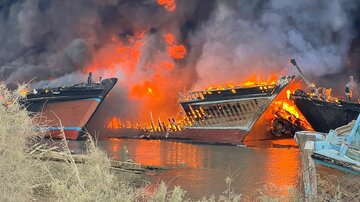 جزئیات آتش سوزی در اسکله پارسیان هرمزگان