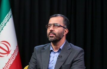 جلسه رای اعتماد به وزیر پیشنهادی اقتصاد دوشنبه برگزار میشود/ نشست خبری قالیباف به وقت دیگری موکول شد