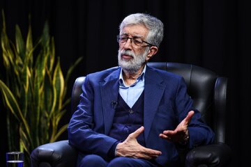 حدادعادل:  اخیر آمریکایی‌ها تظاهر می کردند ما دنبال مذاکره هستیم اما…/ سرنوشت انقلاب با حذف افراد تغییر نمی کند