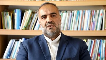 حرکت امام(ره) بر مبنای جهانبینی توحیدی و تعالیم اسلام بود