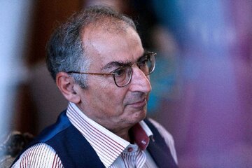 خبر صادق زیباکلام از شهادت دو تن از کارکنان اوین در حمله اسراییل
