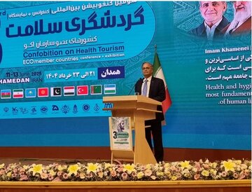 دبیر کل اکو: ابوعلی سینا پدر علم پزشکی است