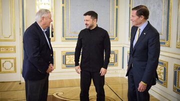 دو سناتور آمریکایی در کییف با زلنسکی دیدار کردند