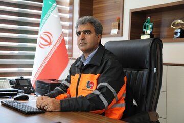 راهداران البرز در حال خدمات رسانی به زائران حرم امام راحل