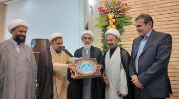 سخنان مهم پورمحمدی درباره دهه ۶۰، اعدامها، مذاکره با آمریکا و …/ حرکتهای رادیکال، تند و خشن بر انقلاب ما تحمیل شد