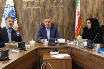 شهرداری سنندج اهتمام ویژه‌ای در نگهداری فضای سبز شهری داشته باشد