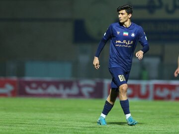 عکس| ایجنت جنجالی کنار خرید جدید استقلال!