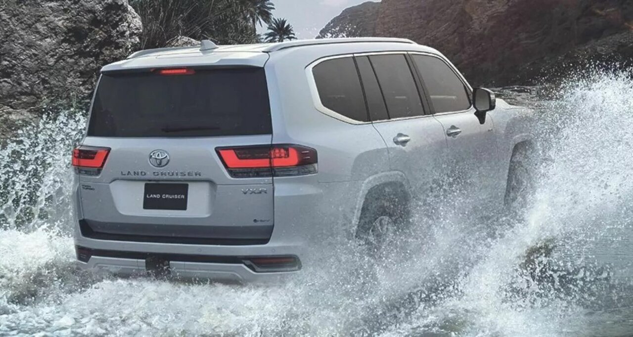 قدرتمندترین تویوتا لندکروزر تاریخ به میدان آمد
