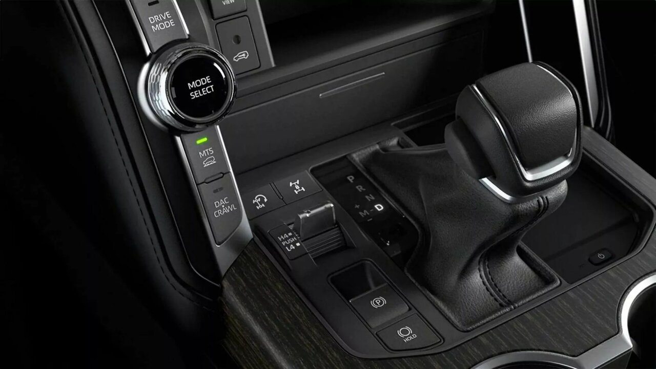 قدرتمندترین تویوتا لندکروزر تاریخ به میدان آمد