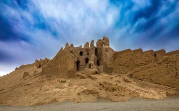 قلعه دختر کرمان ساماندهی و حفاظت می شود