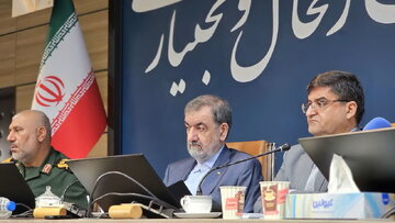 محسن رضایی: مشکلات چهارمحال و بختیاری در انرژی، کشاورزی و گردشگری پیگیری میشود