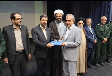 مخفی از فرمانداری همدان رفت، درویشی جایگزین شد