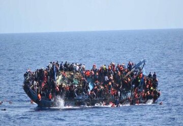 مرگ ۴۸ نفر در اثر واژگونی قایق