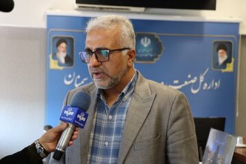 هیچ مشکل و کمبودی در تامین کالاهای اساسی در سمنان نداریم / مردم از احتکار خانگی جلوگیری کنند