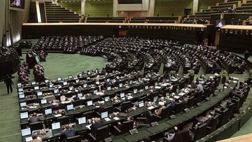 واکنش تند قالیباف به سخنان همتی؛ تشویش اذهان عمومی بود؛ مدعی‌العموم باید پیگیری و روشن کند/ نماینده مجلس: همتی یا اسامی را منتشر کند یا عذرخواهی کند