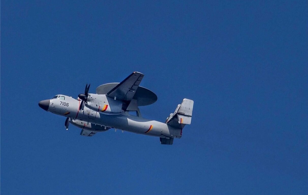 پاسخ دندانشکن چینیها به آمریکاییها / KJ-۶۰۰ به میدان آمد