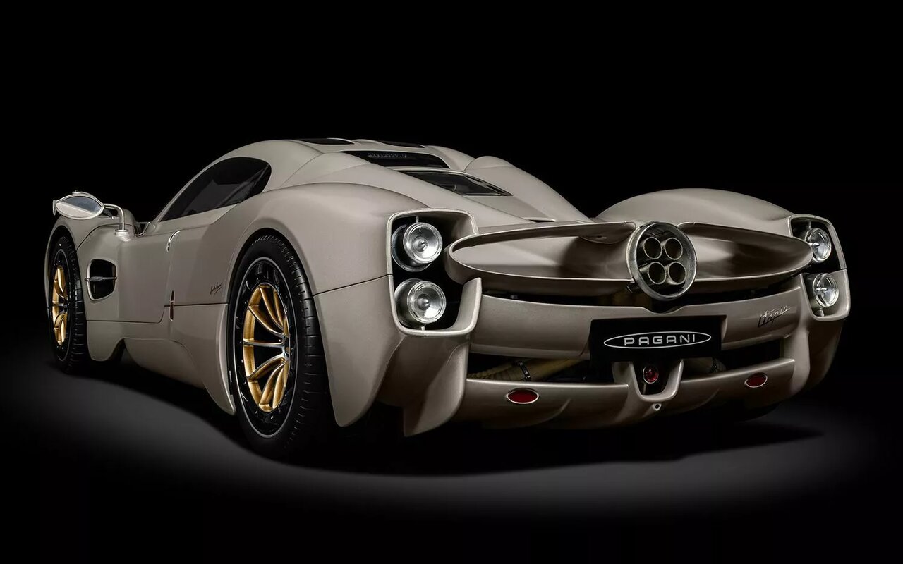 چطور خودروی ۲ میلیون دلاری را در خانه بسازیم؟ / عکس