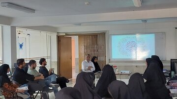 کارگاه آموزشی «کاربرد هوشمصنوعی در علومپزشکی» در واحد سمنان