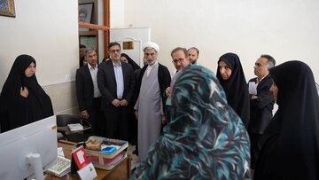 کاهش جمعیت کیفری زندان‌های اصفهان ضرورت دارد