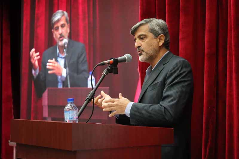 کشوری قوی خواهد بود که در آن به استادان، علم و تکنولوژی توجه شود