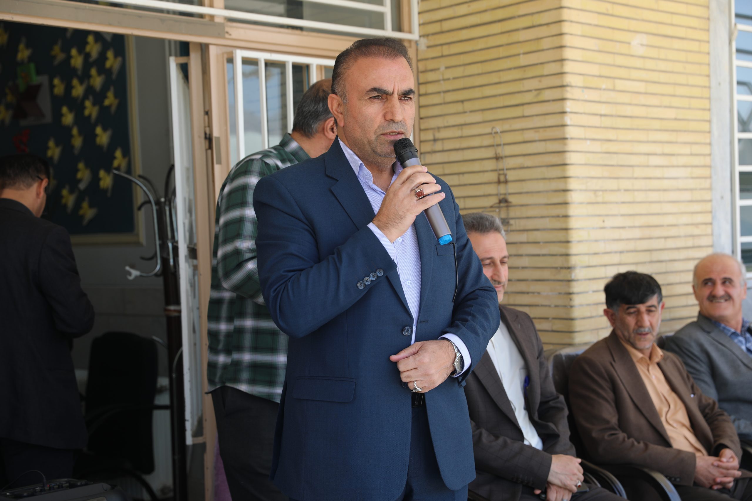 کلنگ  زنی احداث خوابگاه دانش‌آموزی دبیرستان نمونه دکتر حسن سلطانی در فارسان