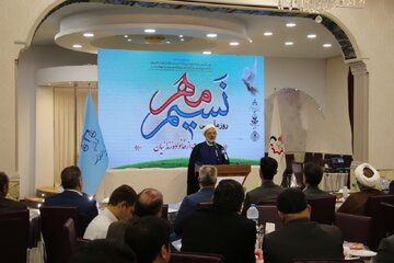 کمک ۲۰ میلیارد ریالی خیرین سمنانی در جشن نسیم مهر