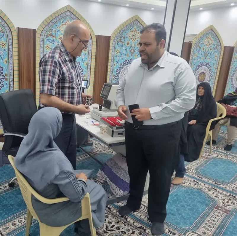 کیمیاگرانی که روشنایی را در مستضعفان جستوجو میکنند