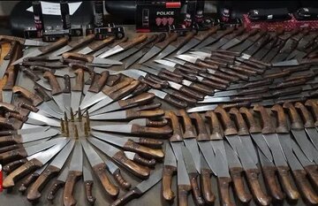 ۴۶۸قبضه انواع سلاح سرد در قزوین کشف شد