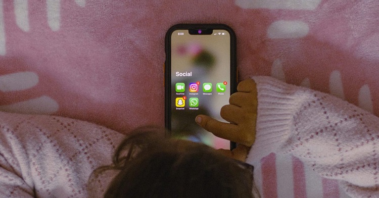 آغاز آزمایش سامانه راستی‌آزمایی آنلاین سن در پنج کشور اروپایی برای حفاظت از کودکان