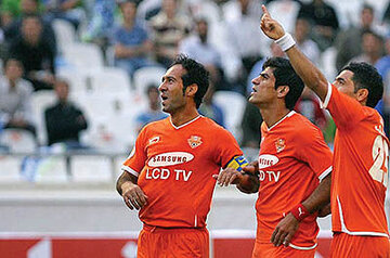 ابهام در بازگشت برق شیراز به فوتبال ایران؛ فعلا ذوق زده نشوید