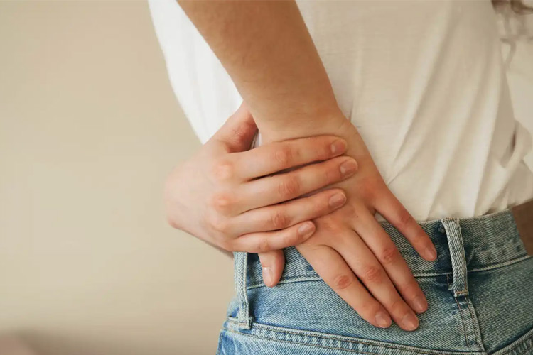 از خارش پوست تا گرفتگی عضلات: صدای کمک‌خواهی کلیه‌ها!