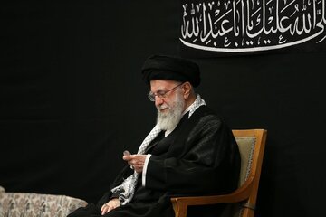 اظهارنظر رئیس جمهور در پی حضور رهبری در مراسم شب عاشورا/‌ حسینیه «ایران» تا همیشه جاودان و پابرجاست