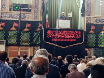 امام جمعه کازرون: حجاب؛ سپر اخلاق جامعه است