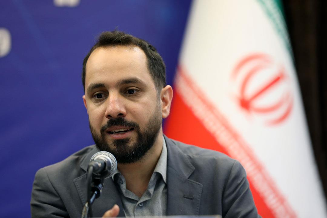 اگر اینترنت را ببندیم، روایت ملی هم ساکت میشود /کاربران باید در تصمیمسازی اینترنتی دیده شوند، نه حذف