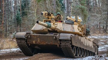 تانکهای آبرامز از استرالیا به اوکراین رسیدند