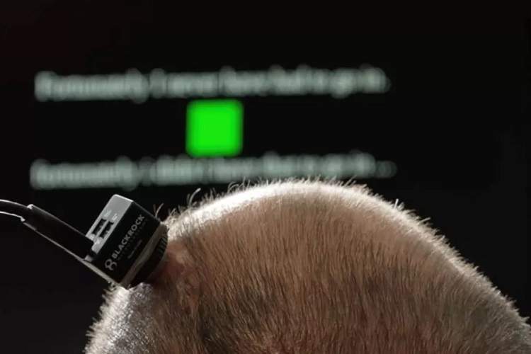 تحولی نو در بازگشت گفتار: خواندن ذهن با صدای واقعی