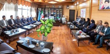 تمامقد از نهاد وکالت دفاع میکنیم