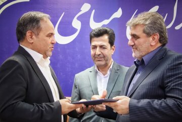 حضور میدانی و شجاعت در تصمیمگیری شاخص ارزیابی عملکرد فرماندار است