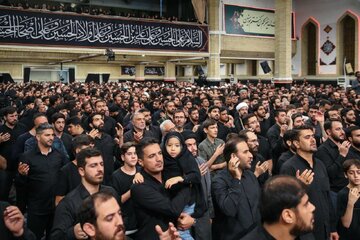 دست نوشته متفاوت چند کودک و نوجوان در بیت رهبری؛ «آقاجان؛ چفیه نمیخوام ….»+عکس